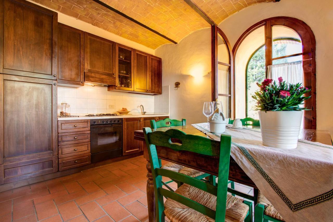 Agriturismo Filettro ヴォルテッラ エクステリア 写真
